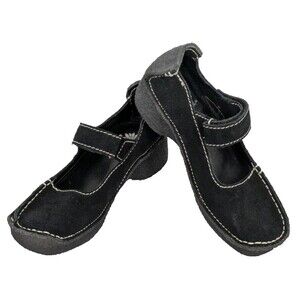 Yellow Box Womens Shoes 6 Mary Jane Black Suede Heavy Sole